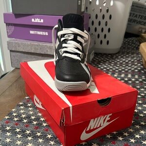 Nike Kids Black and White Sneakers
